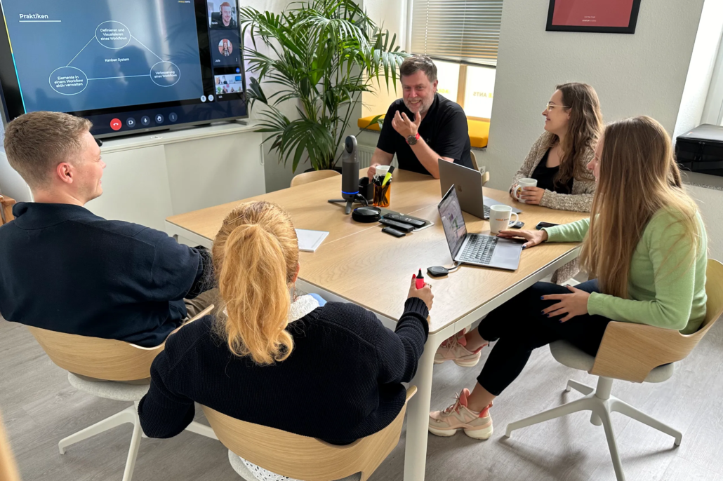 agiler-workshop-praesentation-teamarbeit